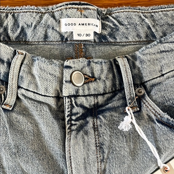 Good American Blue Straight Leg Jeans - Picture 6 of 11